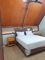 Freddies Santai Sumurtiga