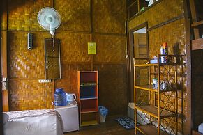 Freddies Santai Sumurtiga