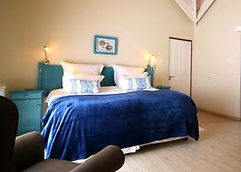 Baywatch Villa Guest House and Self Catering Accommodation