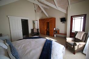 Baywatch Villa Guest House and Self Catering Accommodation