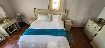 Baywatch Villa Guest House and Self Catering Accommodation