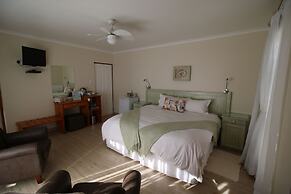 Baywatch Villa Guest House and Self Catering Accommodation