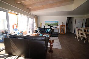 Baywatch Villa Guest House and Self Catering Accommodation