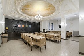 Heritage Hotel