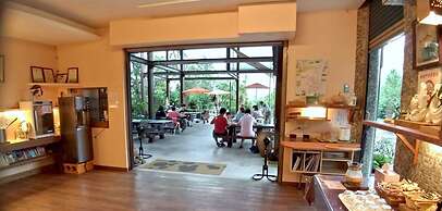 Zhen Shan Zhuang B&B