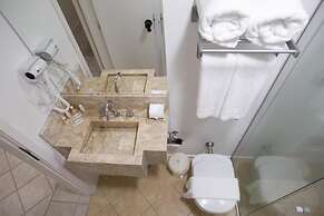 Le Village Flats e Hotel