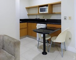 Le Village Flats e Hotel