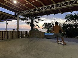 Punta Hills Montanita