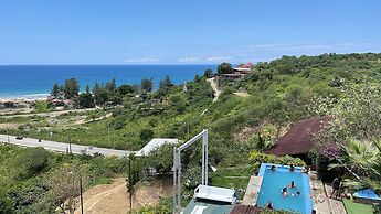 Punta Hills Montanita