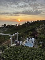 Punta Hills Montanita