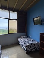Punta Hills Montanita