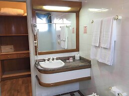 Cosmos Hotel