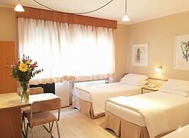 Cosmos Hotel