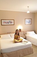 Cosmos Hotel