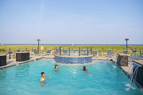 Waves Oceanfront Resort