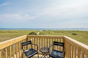 Waves Oceanfront Resort