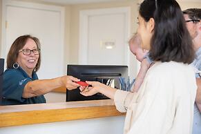 Waves Oceanfront Resort