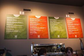 Hillcrest Farm Market B&B