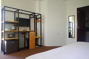 Aozora Seaside Mactan