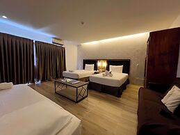 Aozora Seaside Mactan