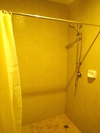 Aozora Seaside Mactan