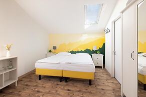 Hey Lou Hotel Piding
