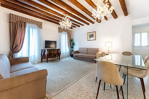 San Teodoro Palace Luxury Apartments