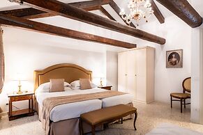 San Teodoro Palace Luxury Apartments