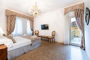 San Teodoro Palace Luxury Apartments
