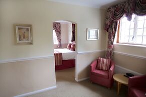 Little Silver Country Hotel