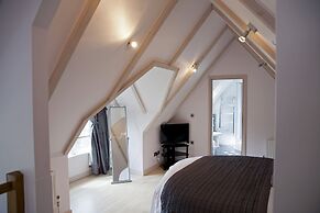 Little Silver Country Hotel