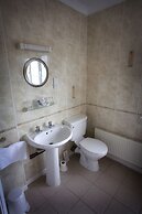 Little Silver Country Hotel