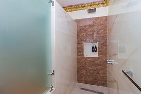 Friends Hotel & Rooftop - Historic Center & Museums