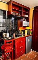 Friends Hotel & Rooftop - Historic Center & Museums