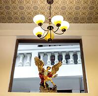 Friends Hotel & Rooftop - Historic Center & Museums