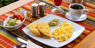 Friends Hotel & Rooftop - Historic Center & Museums