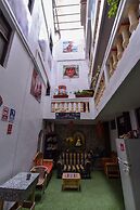 Friends Hotel & Rooftop - Historic Center & Museums