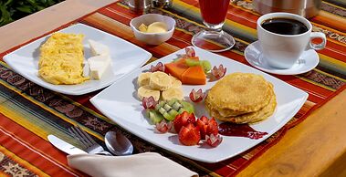 Friends Hotel & Rooftop - Historic Center & Museums