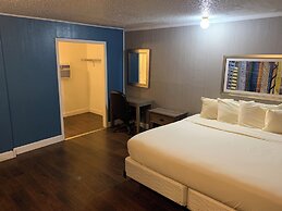 Sawmill Lodges Motel