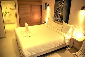 CASA-22 Luxury Boutique Hotel