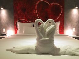 CASA-22 Luxury Boutique Hotel