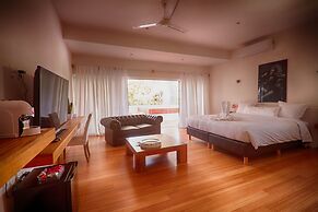 CASA-22 Luxury Boutique Hotel