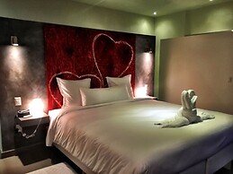 CASA-22 Luxury Boutique Hotel