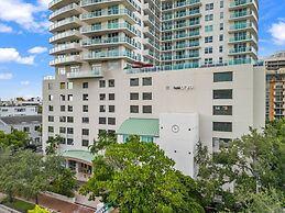 Private Residences at Hotel Arya by SoFLA Vacations