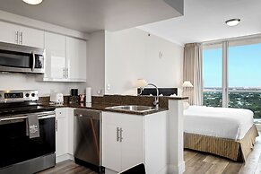 Private Residences at Hotel Arya by SoFLA Vacations