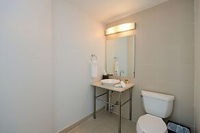 Private Residences at Hotel Arya by SoFLA Vacations