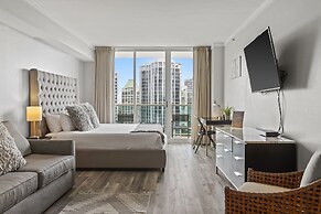 Private Residences at Hotel Arya by SoFLA Vacations