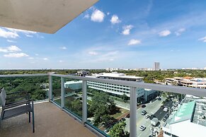 Private Residences at Hotel Arya by SoFLA Vacations