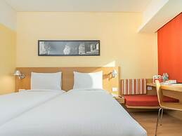 ibis Hyderabad Hitech City Hotel
