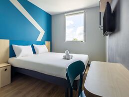 ibis budget Nanterre La Défense